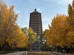 -玲珑塔公园