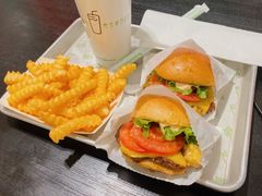 招牌牛肉堡-Shake Shack(西单大悦城店)