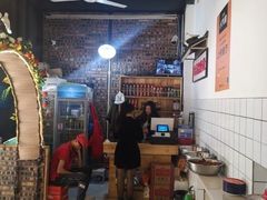 大堂-老三样·美食研究中心(世贸路店)