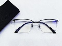 -康明眼镜(平海店)