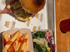-HUZI虎滋精酿餐吧(京西大悦城店)