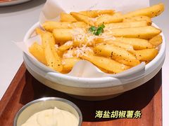 -阿妮叶李(光谷世界城店)
