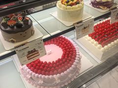 -花花卷卷·鲜食蛋糕(泉屋店)