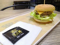 -牛纽塔·牛人堡(群众路店)