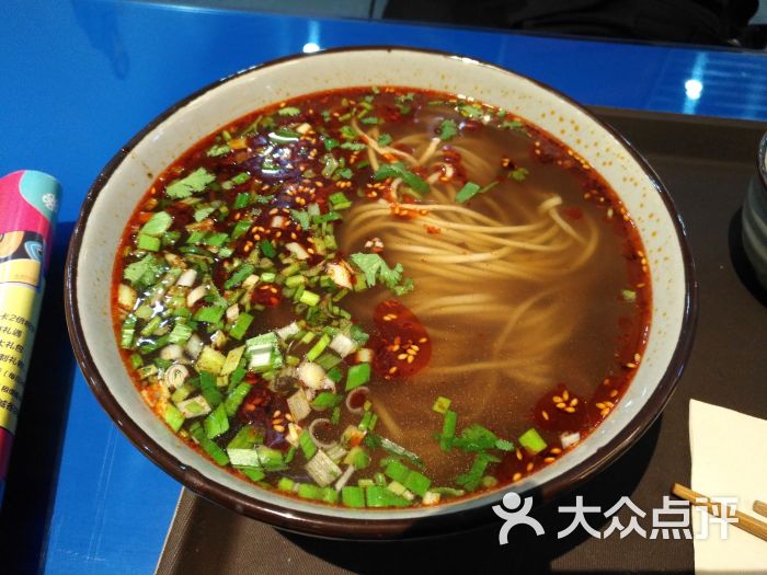 红烧牛肉面大碗