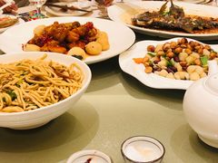-沙龙酒家