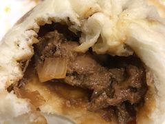 排骨肉包子-张包铺(道外店)