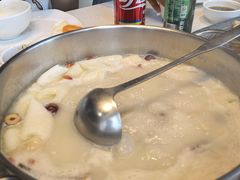 -煲王粤菜餐厅(中侨中心店)