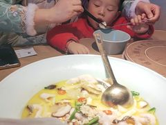 -蜜桃餐厅·伴山(绿宝广场店)