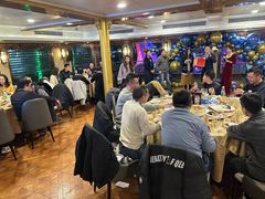 -新龙船黄浦江餐饮游船官方自营店
