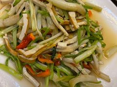 -红泥美食坊(良安路店)