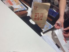 -肯德基(平江新城店)