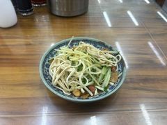 -雪琴面馆富安特色鱼汤面(城中花园店)