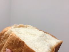 -沁屋面包店(人民东路店)