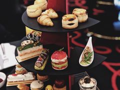-Salon de The de Joel Robuchon(外滩18号店)