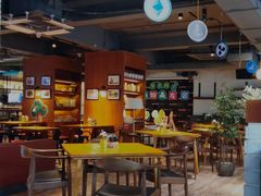 -JINNS锦时 steak&pizza(浸信会礼拜堂旧址店)