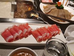 -海底捞火锅鲜切牛肉主题店(长寿路店)