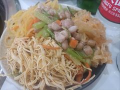 -70後铁锅炖(坡博总店)