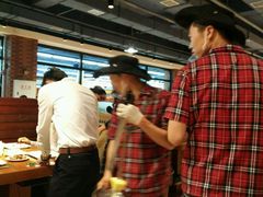 等位区-汉巴9号自助餐厅(新潮尚品超市店)