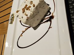 -LENBACH兰巴赫西餐啤酒坊(大连东港店)