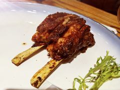 买苏拉提烤羊排-塔哈尔·新疆盛宴(城西银泰店)