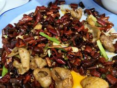 辣子肥肠-洪霞餐馆