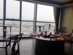 -宝燕壹号景观餐厅(龙盛国际商业广场店)