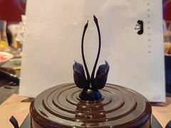 黑天鹅15cm三重巧克力蛋糕-BLACKSWAN黑天鹅(环球店)