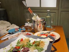 -JINNS锦时 steak&pizza(浸信会礼拜堂旧址店)