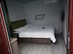 -德全心悦酒店(北京金台路地铁站店)