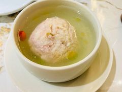 手剥咸蛋黄狮子头-永春园·扬州早茶·淮扬菜(漫乐城店)
