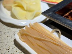 -二荆条·蜀鲜汇城市森林火锅
