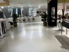 -卡迪威百货