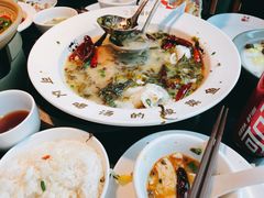 可以喝汤的酸菜鱼-川里谈·川味小馆(北京路店)