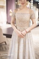 -Lady  Jane高端婚纱礼服馆