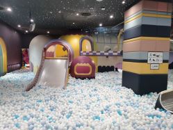-MELAND CLUB亲子乐园·派对·餐厅(北京芳圆里ID MALL店)