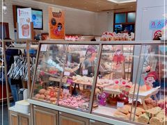 面包甜点陈列柜-山崎面包(静安久光店)