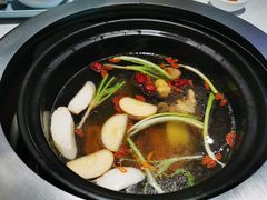 -三不牛腩(宾虹路店)