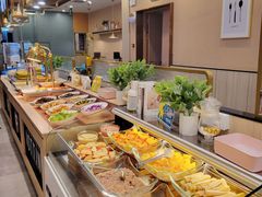 自助水果面包-诺丁牛排披萨自助餐厅(汕头苏宁店)