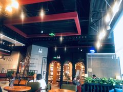 -西西弗书店&矢量咖啡(凯德晶萃广场店)