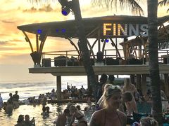 -FINNS Beach Club
