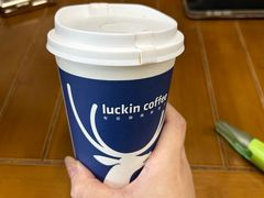 -瑞幸咖啡(外滩SOHO店)