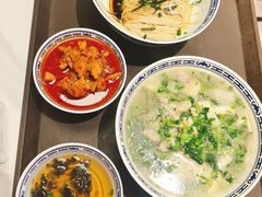 -鲁达面馆本帮风味(共康东路店)