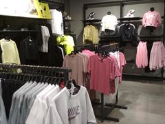 -NIKE品牌体验店(南京东路店)