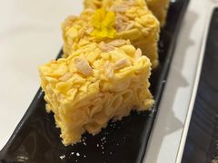 榄仁萨其马-白天鹅宾馆-宏图府餐厅