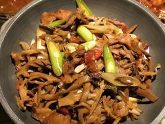 -吴氏老妈·23年家常菜(古城店)