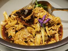 敲糖棒棒鸡-辛香汇·现炒川菜(淮海路百盛店)
