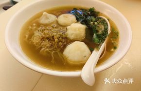 Crab Meat Fish Dumpling Noodles