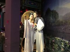 -金石蜡像馆
