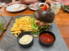 -Naughty Nuri’s Phuket